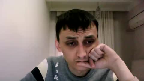 Snapshot of awesenheit chatting on 02/09/25, 02:07 awesenheit online show from 02/09/25, 02:07