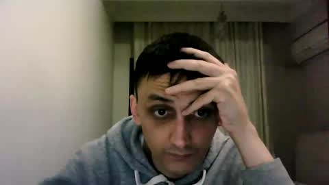 Snapshot of awesenheit chatting on 02/22/25, 09:12 awesenheit online show from 02/22/25, 09:12