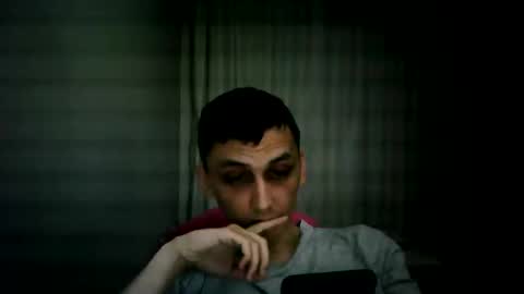 Snapshot of awesenheit chatting on 09/29/25, 12:43 awesenheit online show from 09/29/25, 12:43