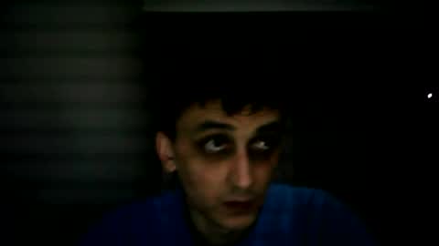 Snapshot of awesenheit chatting on 10/15/25, 03:45 awesenheit online show from 10/15/25, 03:45