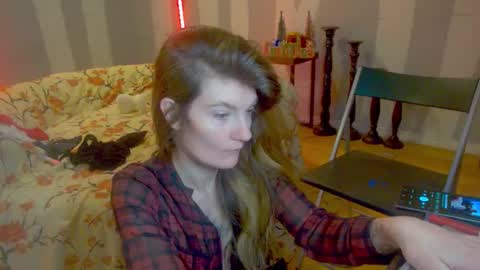 Snapshot of awesomeblossommm chatting on 01/10/26, 06:53 awesomeblossommm online show from 01/10/26, 06:53