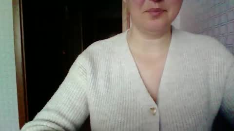 awesomeladyy online show from 05/08/26, 07:57
