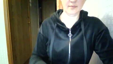 awesomeladyy online show from 05/12/26, 09:17