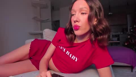 Snapshot of awgustina_sweetheart22 chatting on 12/22/25, 08:44 Awgustina online show from 12/22/25, 08:44