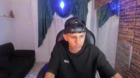 Snapshot of axeel_boy_ chatting on 09/20/25, 12:55 Axel online show from 09/20/25, 12:55
