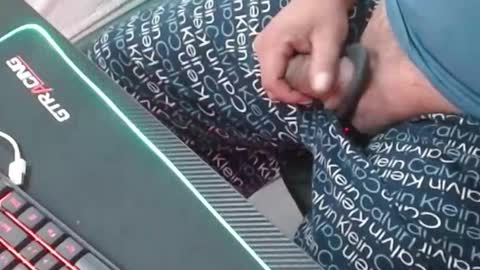 Snapshot of axel264 chatting on 02/11/26, 11:43 Alex online show from 02/11/26, 11:43