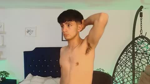 axel_draven online show from 10/24/25, 11:23