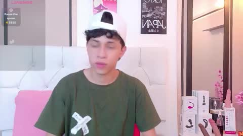 Axel Evanss online show from 01/16/26, 01:04