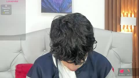 Axel Evanss online show from 05/23/26, 01:37