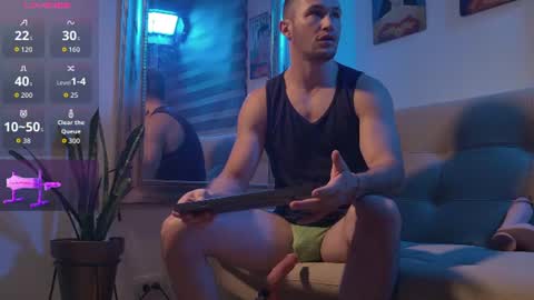 Axel Fairchaild online show from 06/21/26, 11:02
