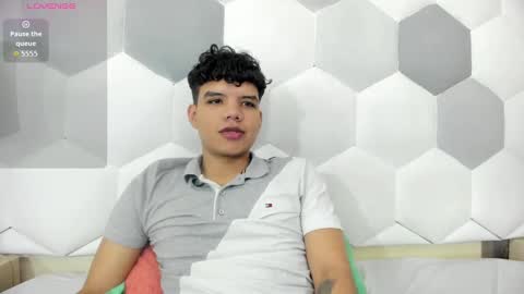 Axel Forte online show from 11/08/25, 01:22