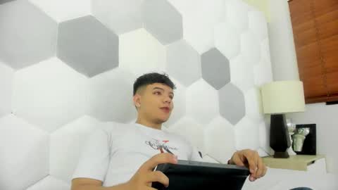 Snapshot of axel_forte chatting on 03/21/26, 02:09 Axel Forte online show from 03/21/26, 02:09