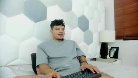 Snapshot of axel_forte chatting on 04/10/26, 02:00 Axel Forte online show from 04/10/26, 02:00