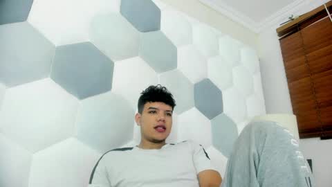 Snapshot of axel_forte chatting on 04/11/26, 01:15 Axel Forte online show from 04/11/26, 01:15