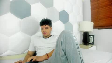 Snapshot of axel_forte chatting on 04/25/26, 03:09 Axel Forte online show from 04/25/26, 03:09