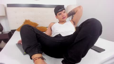 Axel Forte online show from 06/13/26, 02:59