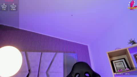 Snapshot of axel_grey_ chatting on 06/04/26, 05:19 axel_grey_ online show from 06/04/26, 05:19