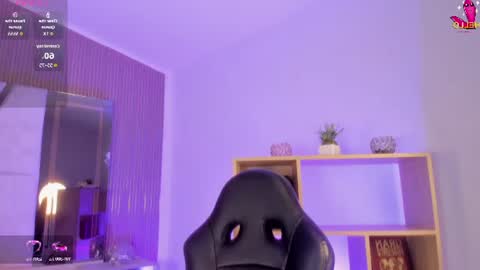Snapshot of axel_grey_ chatting on 06/10/26, 12:26 axel_grey_ online show from 06/10/26, 12:26