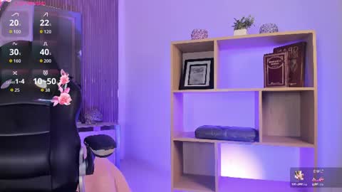 Snapshot of axel_grey_ chatting on 06/22/26, 12:35 axel_grey_ online show from 06/22/26, 12:35