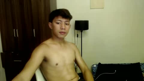 Snapshot of axel_hardcockx chatting on 06/24/26, 02:49 AXEL HARDCOCKX online show from 06/24/26, 02:49