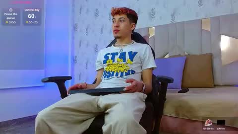 AXEL  online show from 10/04/25, 03:48