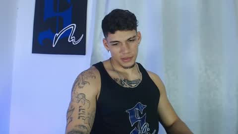 Snapshot of axel_taylor21 chatting on 02/05/25, 03:23 INDEPENDENT MODEL online show from 02/05/25, 03:23