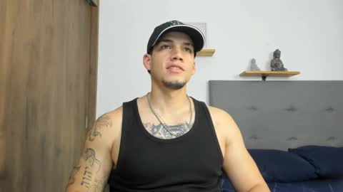 Snapshot of axel_taylor21 chatting on 10/20/25, 06:47 INDEPENDENT MODEL online show from 10/20/25, 06:47