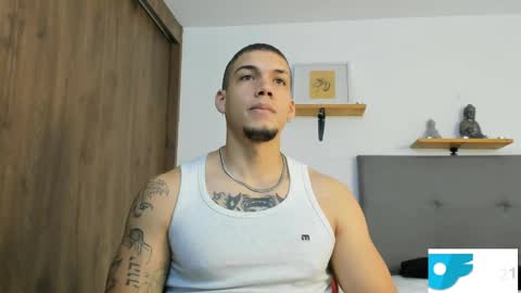 Snapshot of axel_taylor21 chatting on 05/22/26, 02:22 INDEPENDENT MODEL online show from 05/22/26, 02:22
