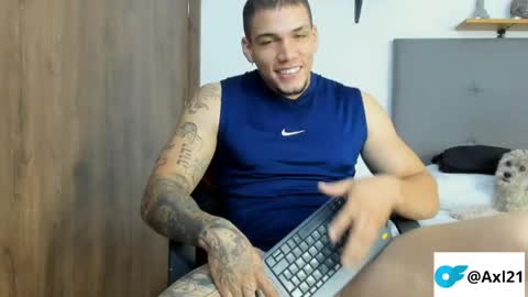 Snapshot of axel_taylor21 chatting on 05/29/26, 04:05 INDEPENDENT MODEL online show from 05/29/26, 04:05