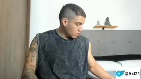 Snapshot of axel_taylor21 chatting on 06/17/26, 08:10 INDEPENDENT MODEL online show from 06/17/26, 08:10