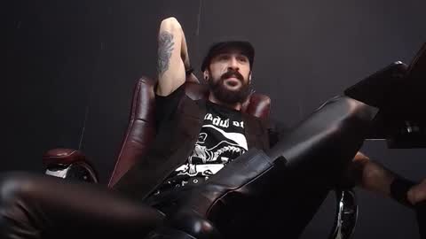 AxelColton online show from 02/08/25, 06:43