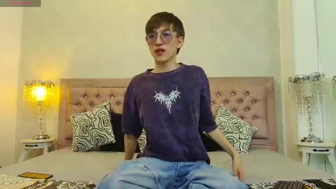 Snapshot of axell_stone chatting on 06/01/26, 07:59 axell_stone online show from 06/01/26, 07:59