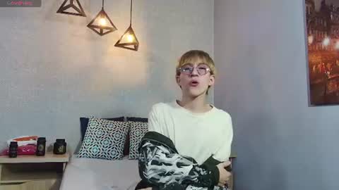 axell_stone online show from 06/09/26, 08:42