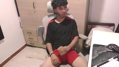 Snapshot of axelldark chatting on 03/07/26, 07:55 axelldark online show from 03/07/26, 07:55