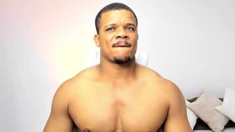 Snapshot of axelldasilva chatting on 02/17/26, 11:44 AXEL DA SILVA online show from 02/17/26, 11:44