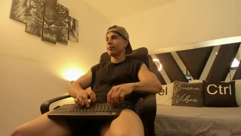 axelmartinezz online show from 05/04/26, 08:38