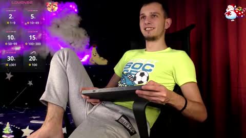 Axxel online show from 12/14/25, 03:50