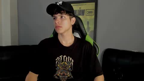 Axel Raven online show from 12/04/24, 02:15