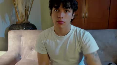 Axel Raven online show from 09/18/25, 05:48