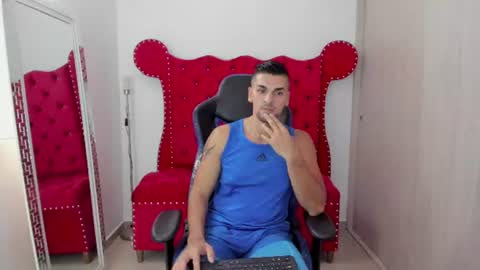Axel online show from 06/26/26, 08:13