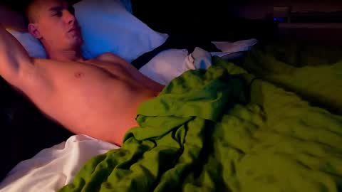 Axl online show from 01/07/25, 11:58