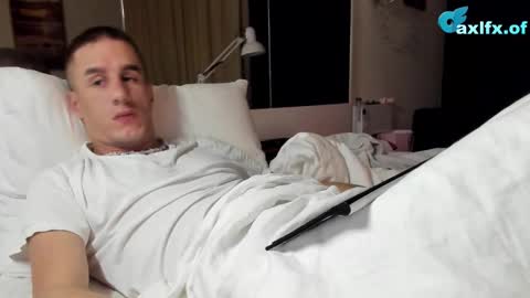 Axl online show from 10/27/25, 12:26