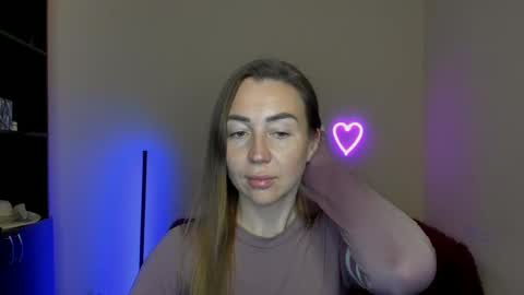 Jully online show from 03/12/25, 10:17