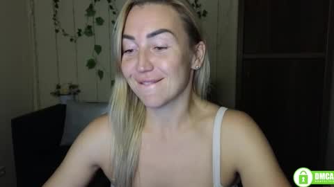 Jully online show from 10/12/25, 05:23