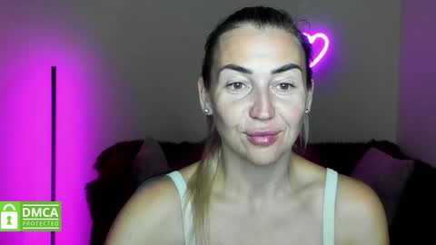 Jully online show from 10/15/25, 05:35