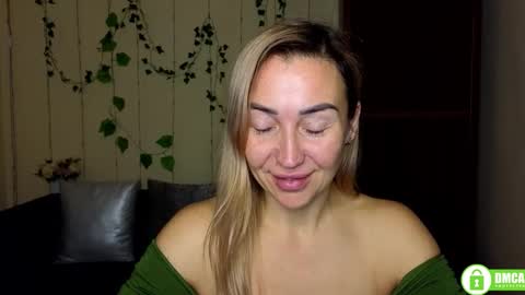 Jully online show from 12/02/25, 06:36