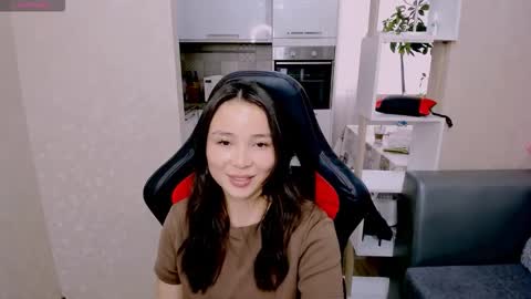 Snapshot of aya_moon chatting on 10/09/25, 05:27 Aya Moon online show from 10/09/25, 05:27