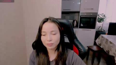 Snapshot of aya_moon chatting on 12/05/25, 05:49 Aya Moon online show from 12/05/25, 05:49