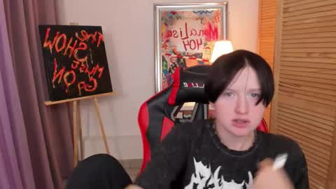 ayaks online show from 09/10/25, 08:03