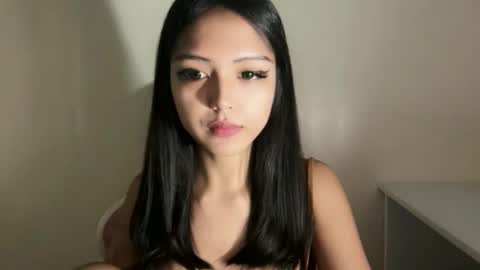 ayalvrs18 online show from 06/09/26, 02:01
